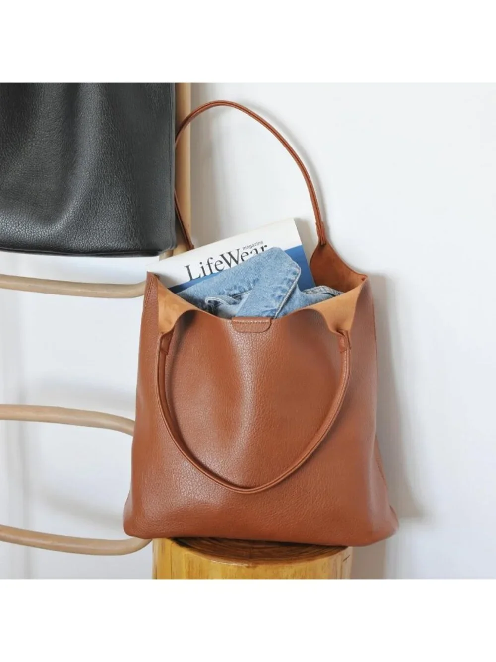 Stylish Soft Vegan Leather Hobo Tote Bag for Women - Perfect for Travel & Daily